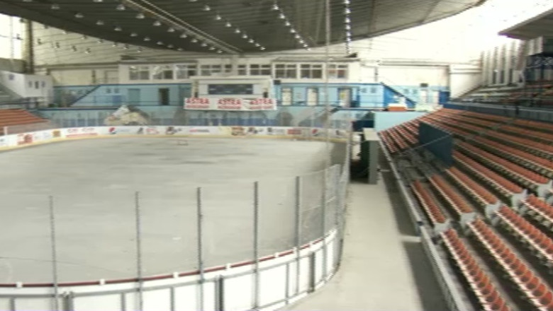 Patinoarul Flamaropol va fi demolat. Primaria va construi in loc cel mai modern patinoar din Romania Imagine