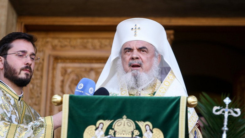 Patriarhia Romana acorda 3.000 lei fiecarei familii cu victime dupa explozii Imagine