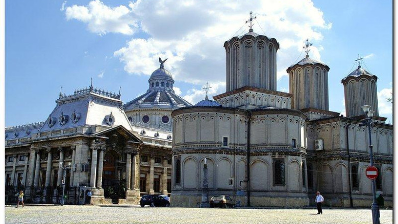 Patriarhia Romana recomanda preotilor sa nu participe personal la manifestatii pro sau contra gazelor de sist Imagine