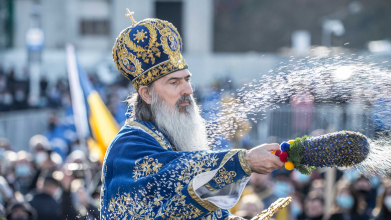 Patriarhia saluta dosarul deschis de DNA impotriva lui Teodosie: Sanctionarea si combaterea coruptiei este o datorie morala Imagine