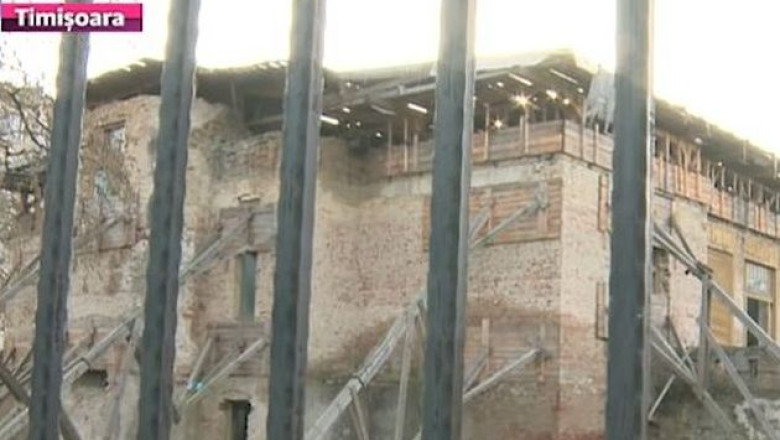 Patrimoniu istoric, distrus de clanurile de romi si nepasare. Casa Muhle este cap de lista Imagine