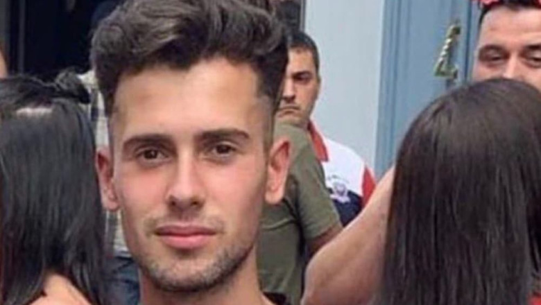 Patru barbati au fost condamnati pentru uciderea unui infirmier, batut pana la moarte. Crima a scos mii de oameni pe strazi in Spania Imagine