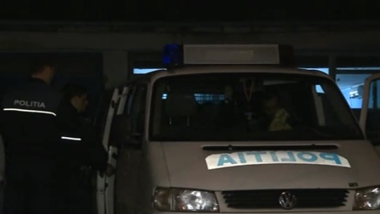 Patru elevi retinuti dupa bataia de langa Colegiul Dimitrie Leonida Imagine