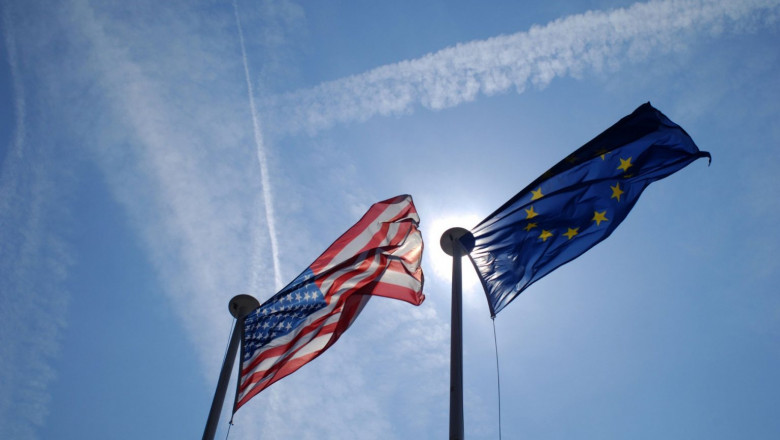 Patru mari grupuri politice din PE spun ca „Europa nu mai poate fi dependenta de SUA” pentru a-si apara interesele Imagine