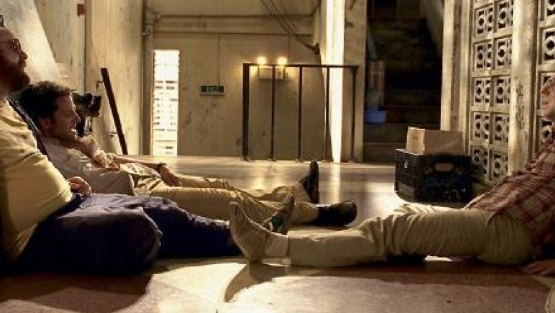 Patru polonezi au petrecut in Bucuresti o petrecere a burlacilor inspirata din filmul Marea mahmureala Imagine