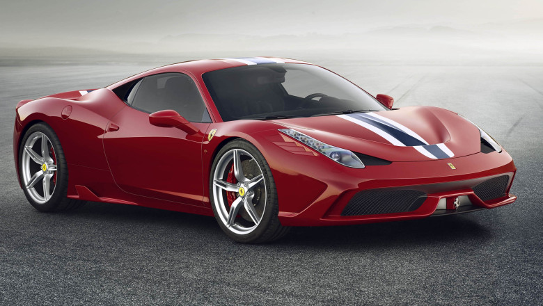 Patru romani au platit avansul pentru noul model Ferrari 458 Speciale Imagine
