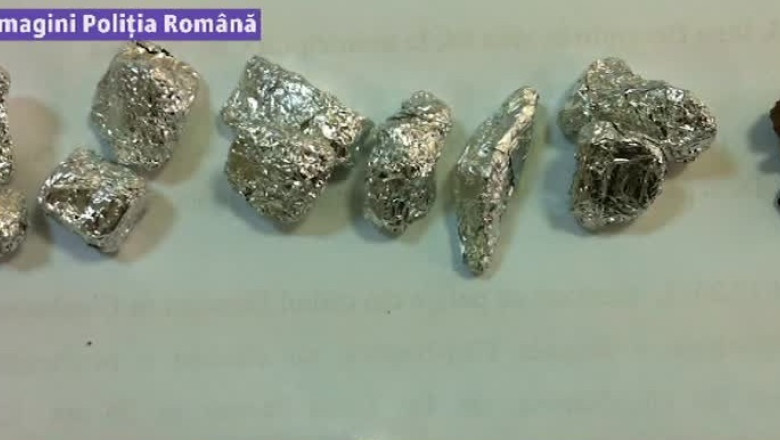 Patru traficanti de droguri, arestati Imagine