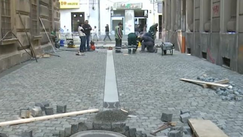 Pavaj ca in Viena, pentru... Mica Viena. Tehnica folosita in premiera in Romania, la Timisoara Imagine