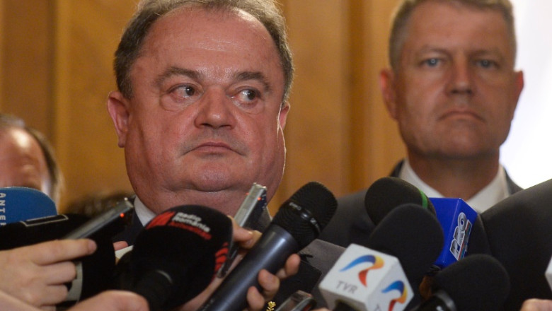 PDL a decis fuziunea cu PNL pana la prezidentiale Imagine