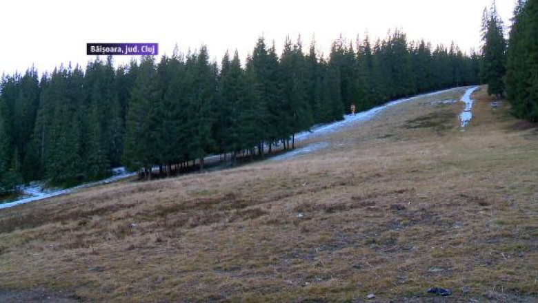 Peisaj ca-n Austria, nepasare ca-n Romania. In Baisoara sunt sute de pensiuni, dar partia de schi are doar 900 de metri Imagine