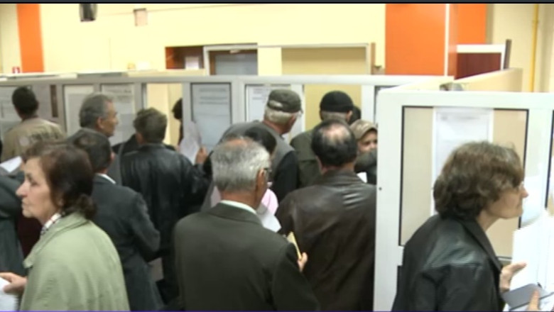 Pensia si salariul ar putea fi cumulate din nou Imagine