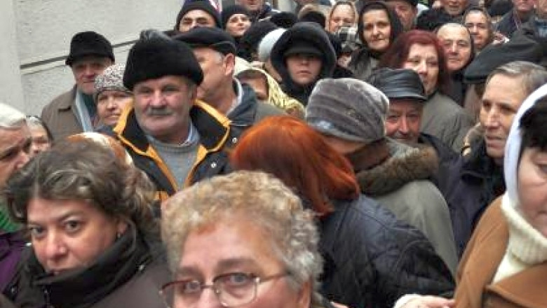 Pensionari executati silit pentru neplata CAR: Casa Teritoriala de Pensii ar putea popri bunurile direct, fara executor judecatoresc Imagine