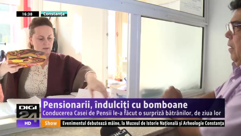  Pensionarii, indulciti cu bomboane. Conducerea Casei de Pensii le-a facut o surpriza batranilor, de ziua lor Imagine