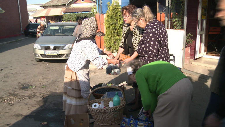 Pensionarii, intreprinzatori de nevoie Imagine