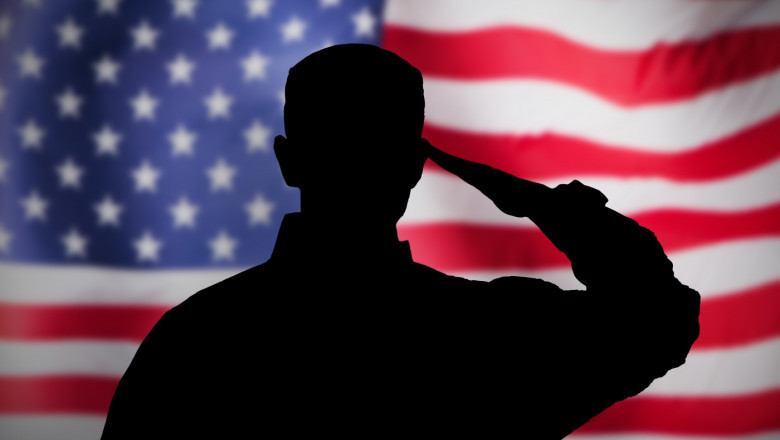 Pentagon: SUA exclud persoanele transgender din armata, cu exceptia celor care obtin o derogare speciala Imagine