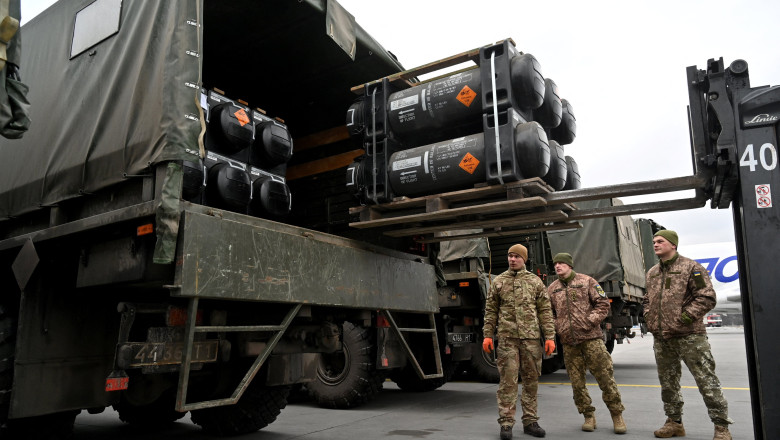 Pentagonul a gasit 2 miliarde de dolari in plus din erori contabile la ajutoarele militare trimise Ucrainei Imagine