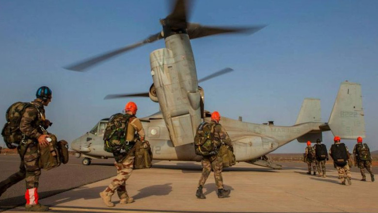 Pentagonul propune trimiterea unor membri ai unitatilor speciale in Irak Imagine