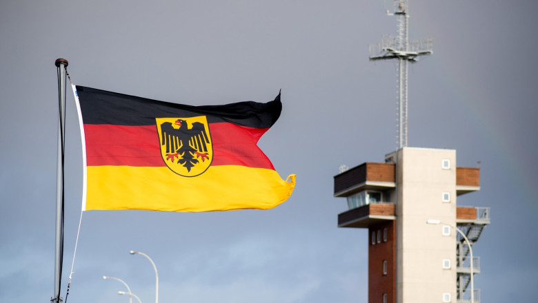 Pentru prima data in 30 de ani, Germania isi mareste cheltuielile pentru aparare la cel putin 2% din PIB Imagine