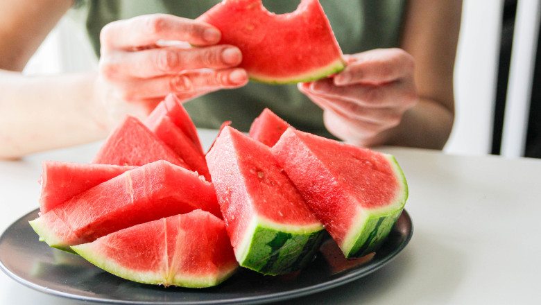 Pepenele, fructul-vedeta al verii. De ce trebuie sa tinem cont atunci cand alegem pepenele din piata. Recomandarile expertilor Imagine