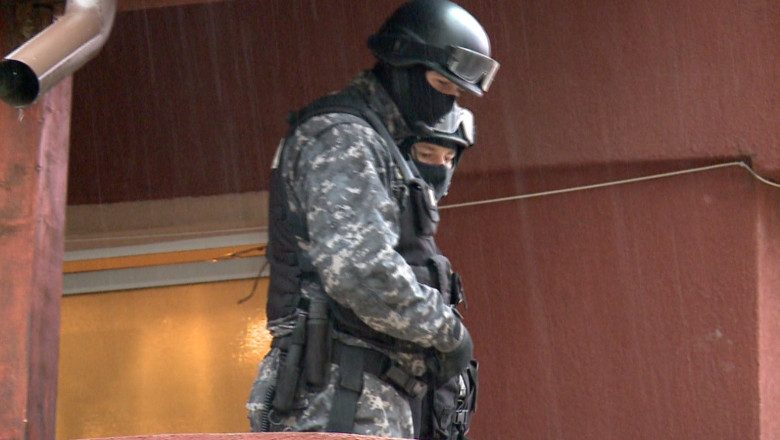 Perchezitii DNA in Suceava. Un primar si o fosta angajata din primarie au fost retinuti pentru 24 de ore  Imagine