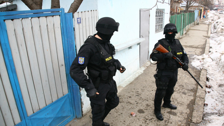 Perchezitii in Constanta. Un om de afaceri care ar fi sponsorizat campania lui Nicusor Constantinescu, printre suspecti Imagine