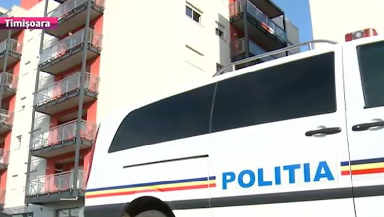 Perchezitii intr-un caz de fraude informatice. Vizata, o retea care ar fi falsificat 6.000 de carduri Imagine