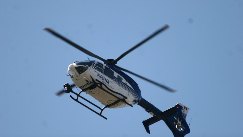 Perchezitii la o retea de hoti de combustibil. Un un elicopter MAI a fost folosit in aceasta operatiune Imagine