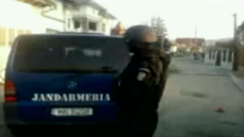 Perchezitii la palatele romilor din Strehaia Imagine