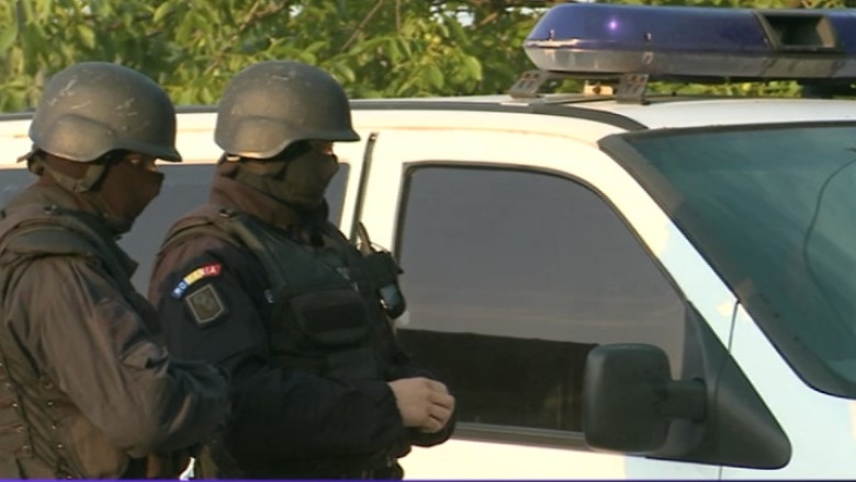 Perchezitii la traficanti cu bunuri de patrimoniu Imagine