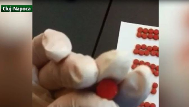 Perchezitii la traficanti de droguri. O retea de 17 persoane a fost destructurata de procurorii DIICOT Imagine