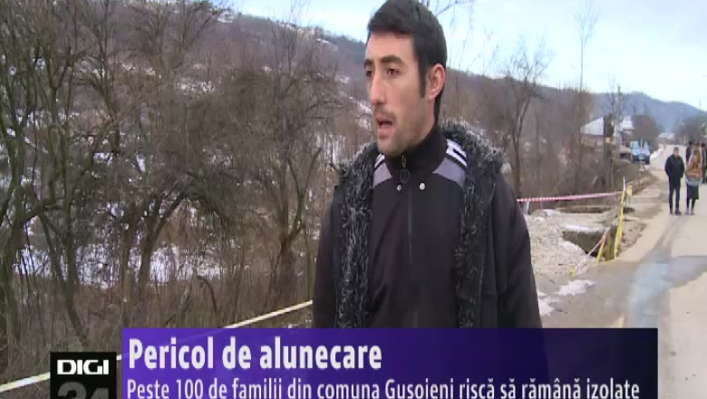 Pericol de alunecare. Peste 100 de familii din comuna Gusoieni risca sa ramana izolate Imagine
