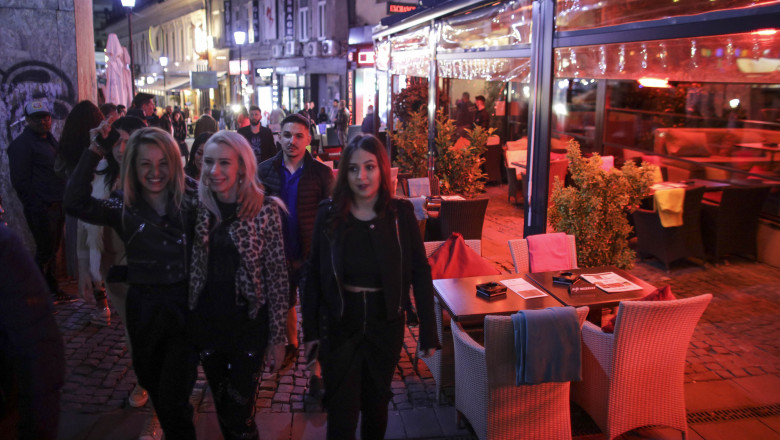 Pericol major pentru clientii localurilor din Centrul Vechi. Arafat: Vor muri calcati in picioare in cazul unei evacuari de urgenta Imagine