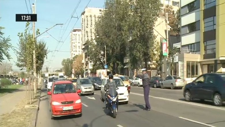 Pericole pe patru roti. Un sfert dintre soferi au ramas fara talonul masinii, dupa un control al RAR  Imagine