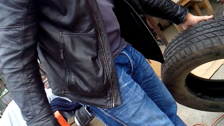 Pericolul "merge" cu anvelope ieftine. Filmare cu camera ascunsa Imagine
