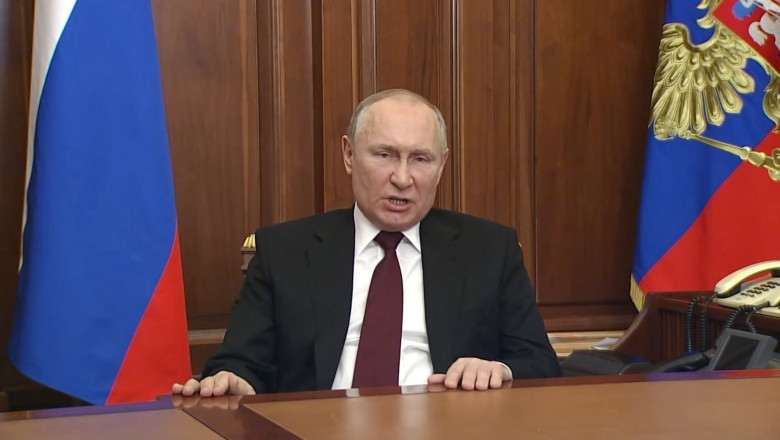 Peskov: Este prea devreme sa vorbim despre o candidatura a lui Putin la alegerile din 2024 Imagine