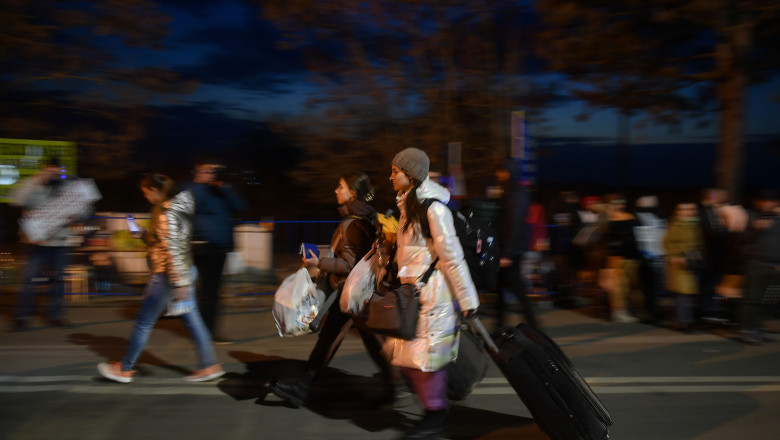 Peste 1,2 milioane de ucraineni au intrat in Romania de la inceputul invaziei ruse Imagine