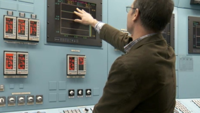 Peste 1.500 de salariati de la Electrica Serv isi vor pierde serviciul Imagine