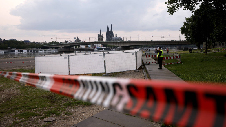 Peste 20.000 de persoane evacuate dupa descoperirea unor bombe in centrul orasului Koeln din Germania Imagine
