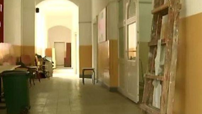 Peste 40 de unitati de invatamant din Timis, fara autorizatie sanitara. Anul scolar incepe acolo pe raspunderea directorului Imagine