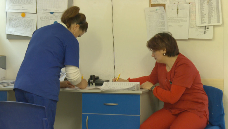 Peste 500 de medici scoliti in Romania parasesc tara pentru a profesa in strainatate Imagine