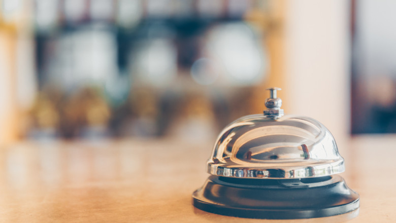 Peste 7,6 milioane de turisti s-au cazat in hotelurile si pensiunile din Romania, in primele 7 luni. Din ce tari provin acestia Imagine