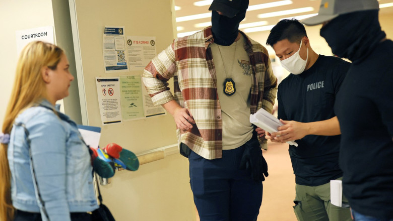 Peste un milion de migranti fara acte au plecat voluntar din SUA de la inceputul mandatului lui Donald Trump Imagine