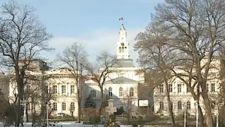 Petitie pentru salvarea Parcului Eminescu din Arad. Primaria vrea sa construiasca acolo o parcare Imagine