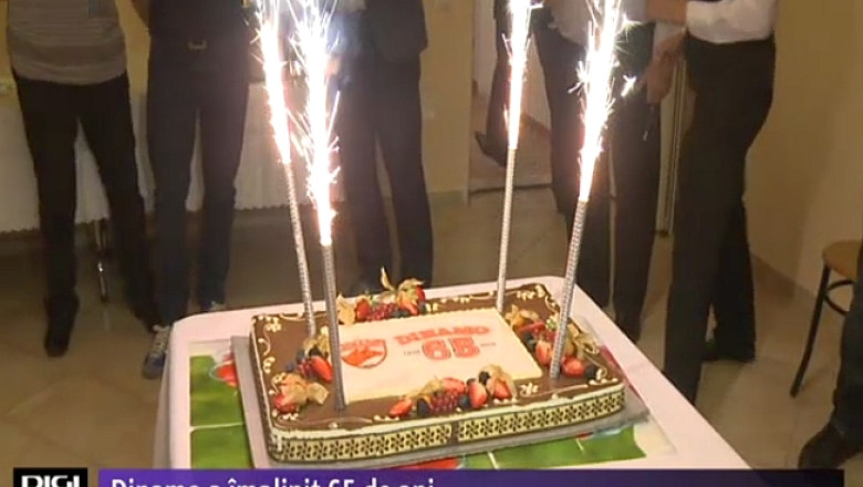 Petrecere in alb si rosu: Clubul Dinamo a implinit 65 de ani Imagine