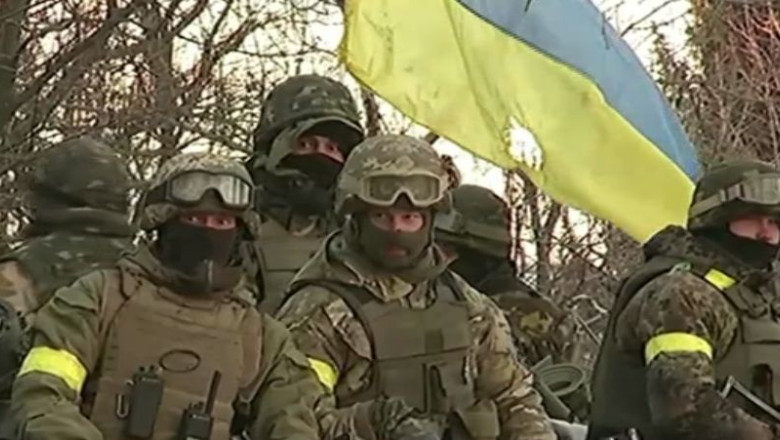 Petro Porosenko: Retragerea armatei ucrainene din Debalteve nu poate fi privita ca o infrangere Imagine