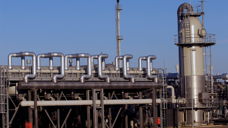 Piata energiei s-a mai stabilizat. Capacitatile de stocare a gazelor naturale din UE sunt 90% pline inainte de termen Imagine