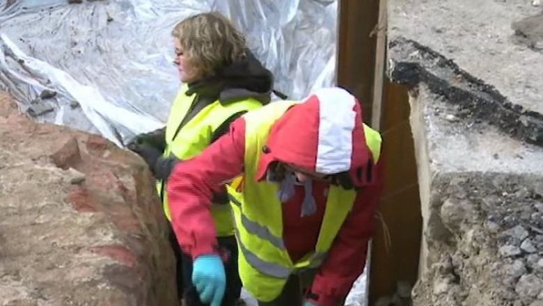 Piata Sfantul Gheorghe din Timisoara: sapaturile pentru reabilitare s-au transformat in cercetare Imagine