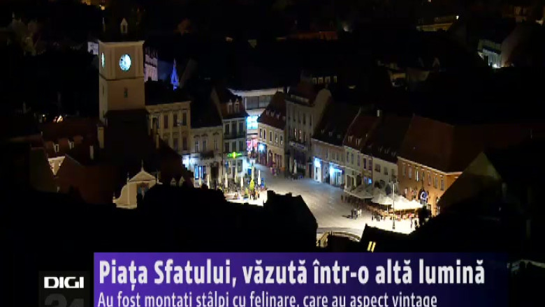 Piata Sfatului, vazuta intr-o alta lumina. Au fost montati stalpi cu felinare, care au aspect vintage Imagine