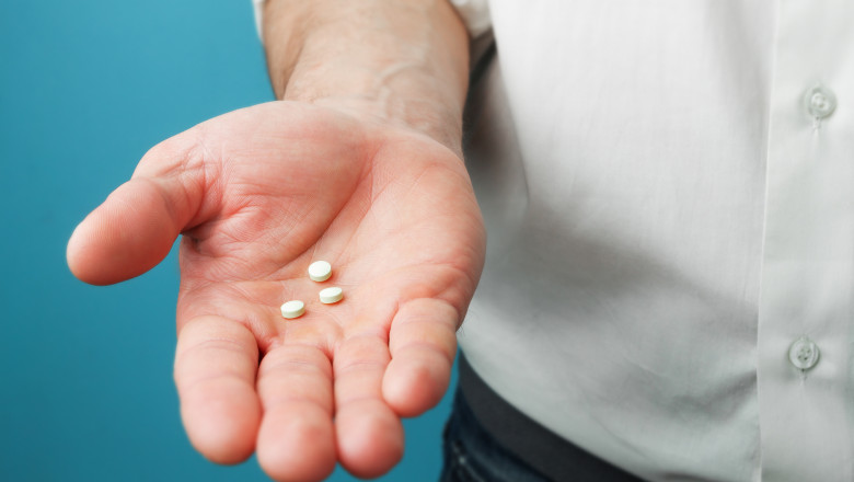 Pilula contraceptiva pentru barbati, testata cu succes pe soarecii de laborator. "Are potentialul de a oferi egalitate intre sexe" Imagine