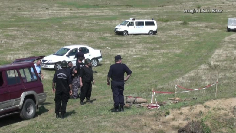 Pirotehnistii au distrus munitia gasita in acest an in Bihor Imagine